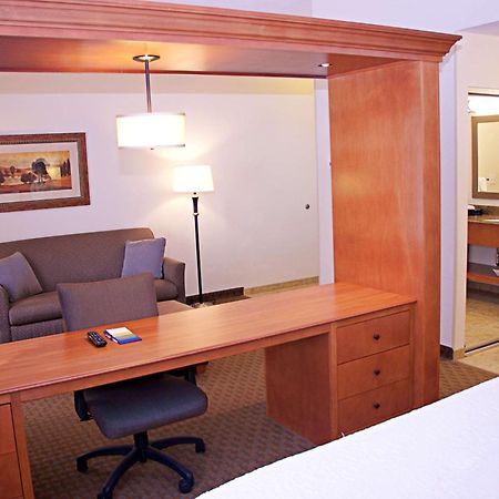 Hampton Inn Sidney Exterior photo