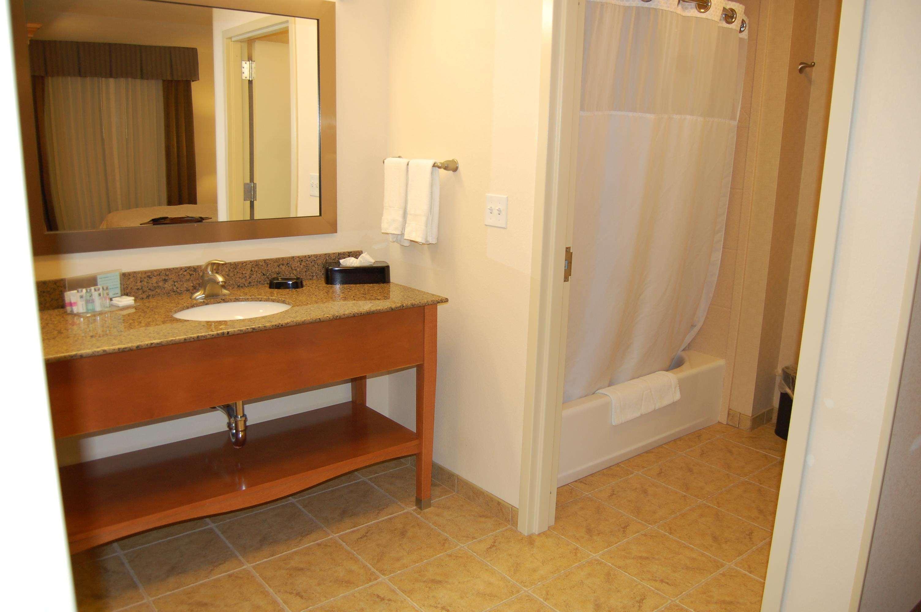Hampton Inn Sidney Exterior photo