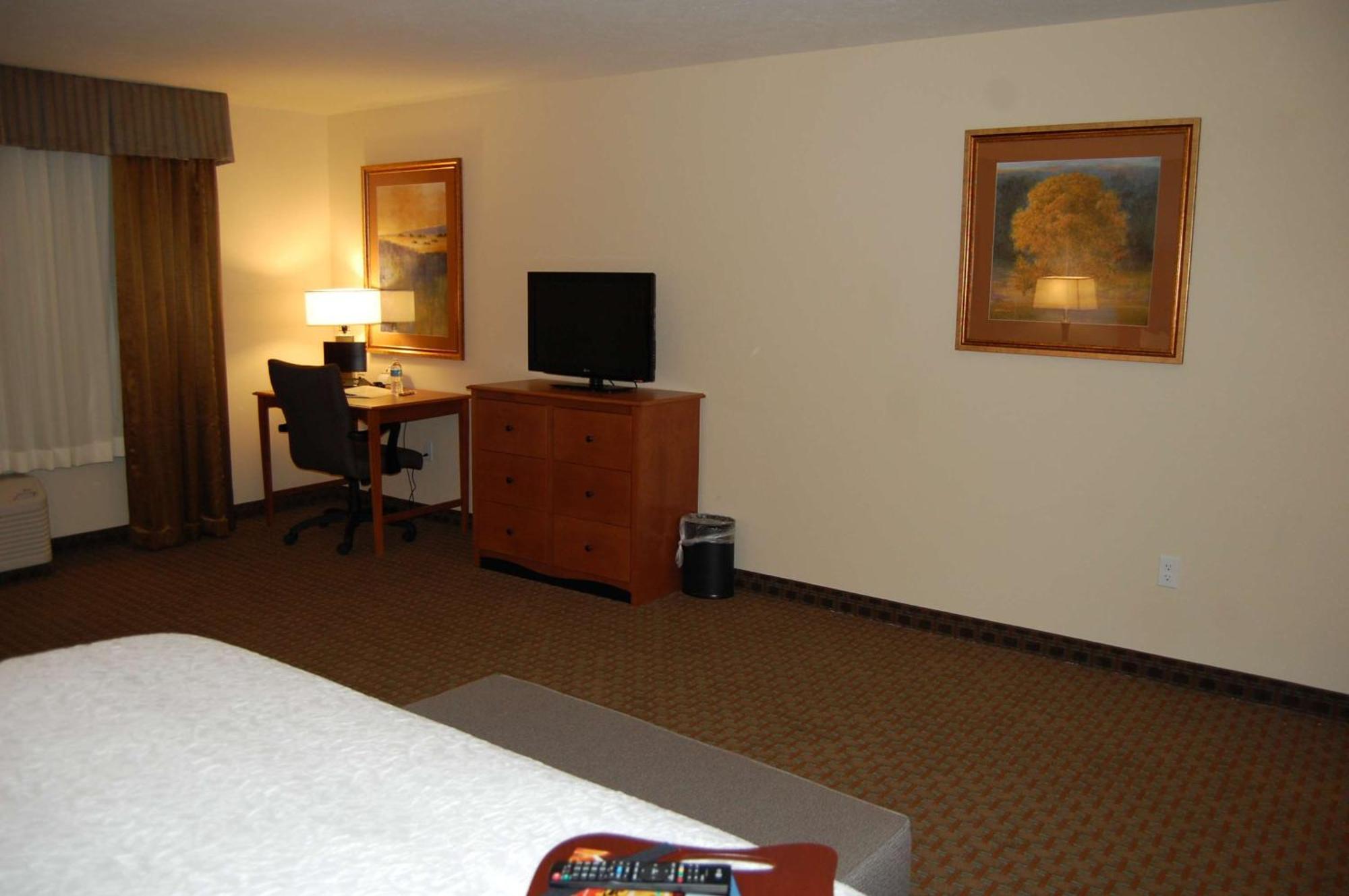 Hampton Inn Sidney Exterior photo