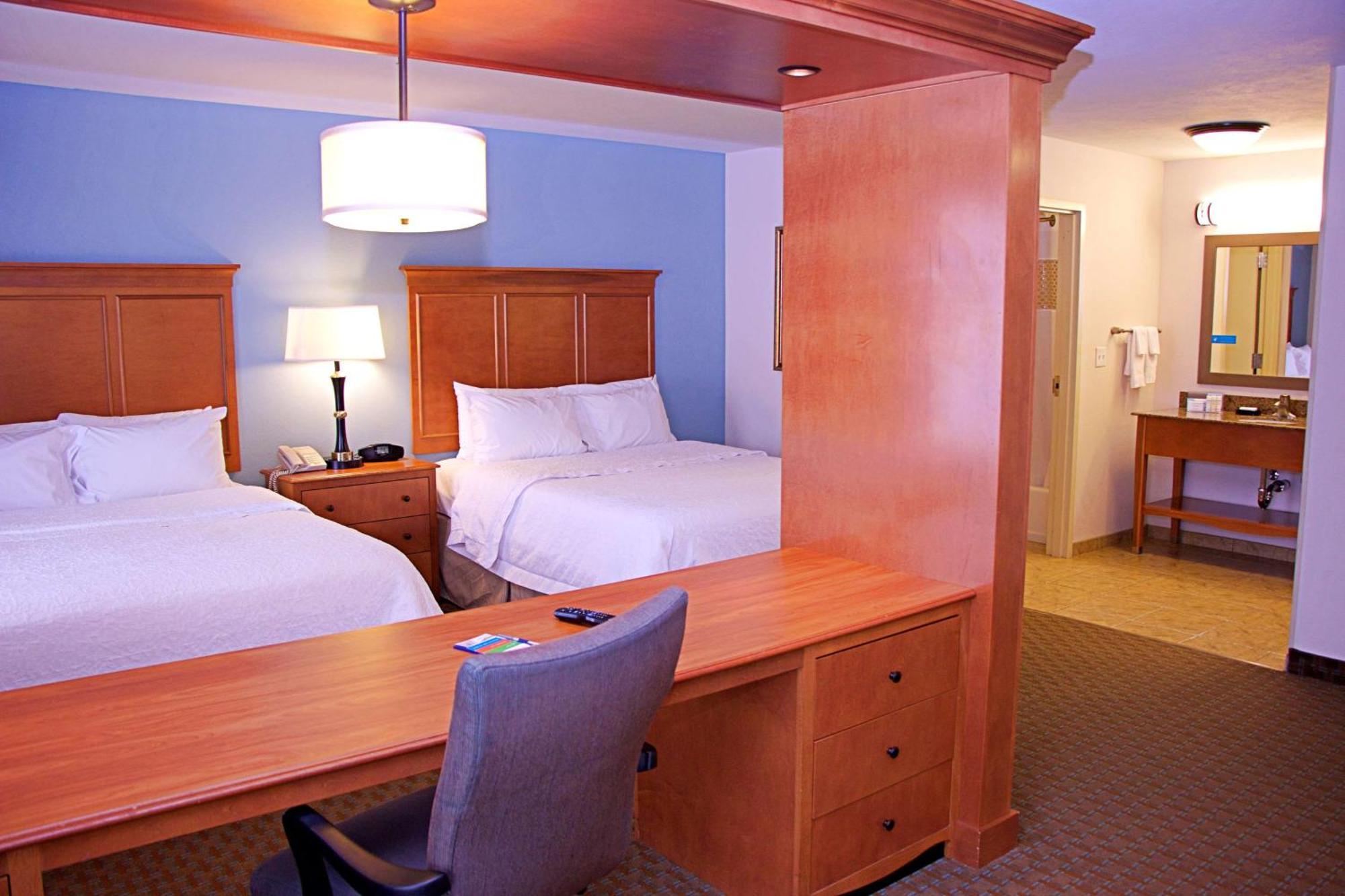Hampton Inn Sidney Exterior photo